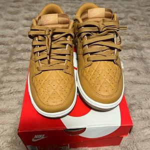wheat nike dunk low
